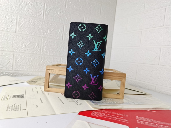 LVコピーウォレット背面デザイン